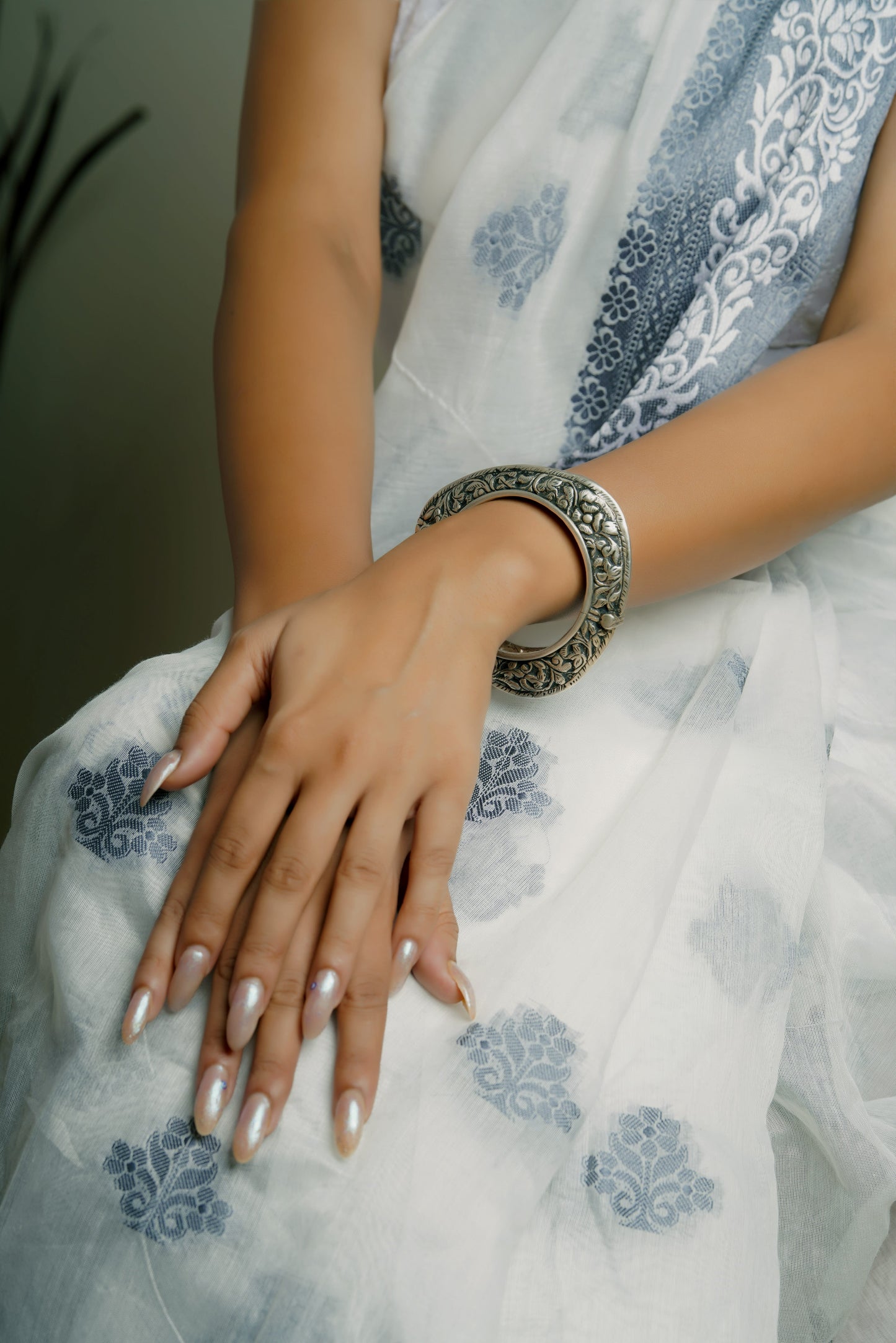 925 Silver Bangle| Noor Chittai Trikoni Silver Openable Kada
