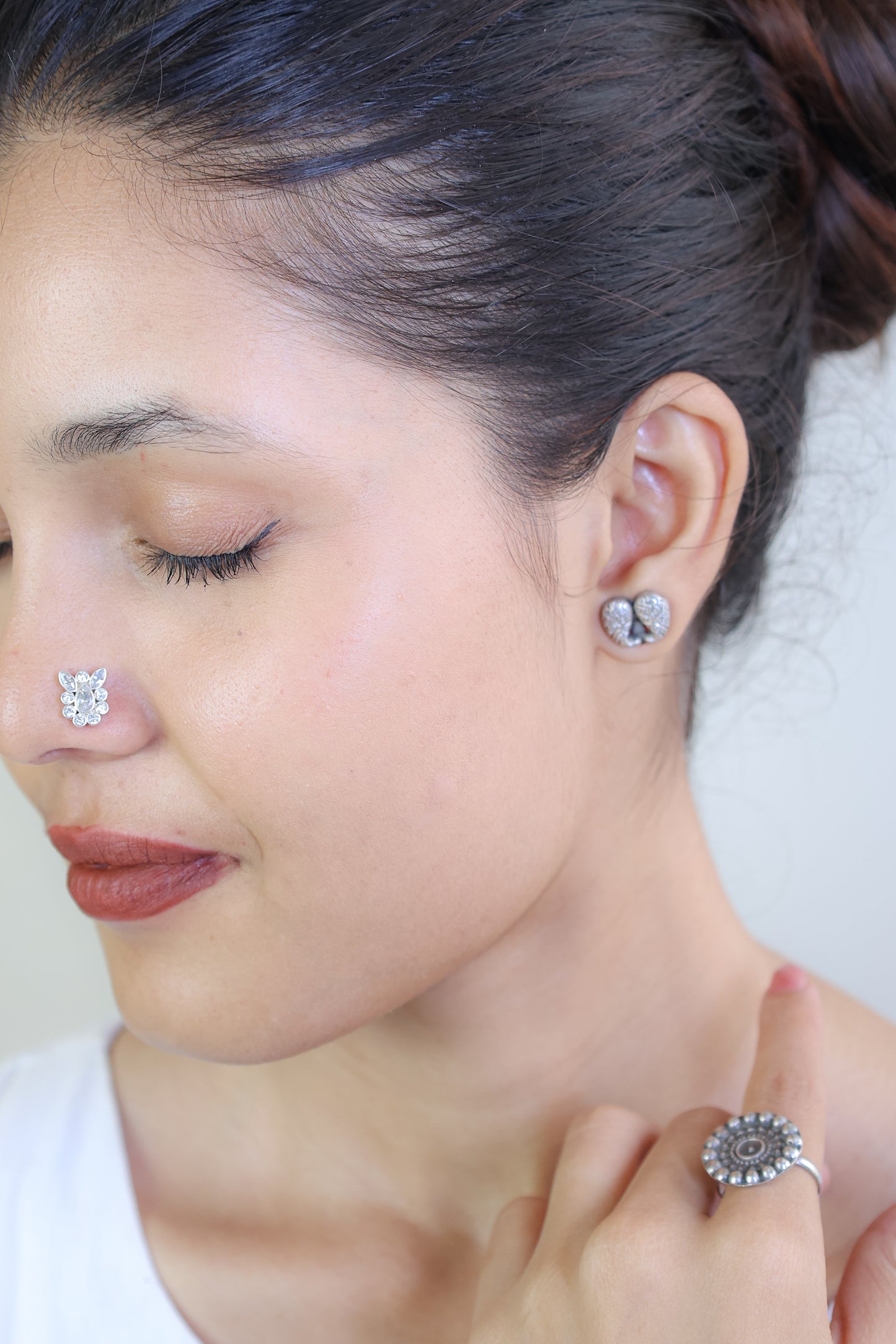 925 Silver Nosepin| Nazakat Bunny Zircon And Pearl Silver Nosepin(Wire)