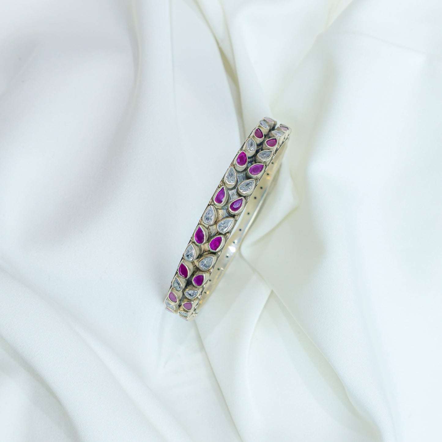 925 Silver Bangle| Asama Cut-stone Silver Teardrop Ruby And Zircon Bangle