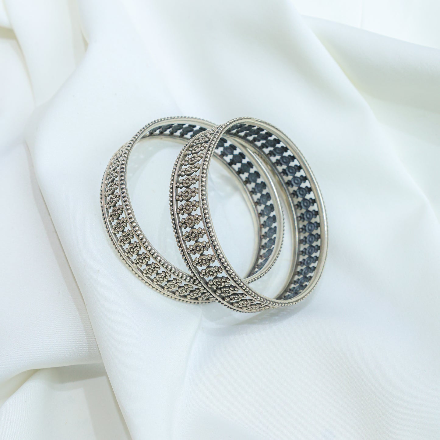 925 Silver Bangles| Ditya Floral Jali Silver Statement Bangle( Single Piece)