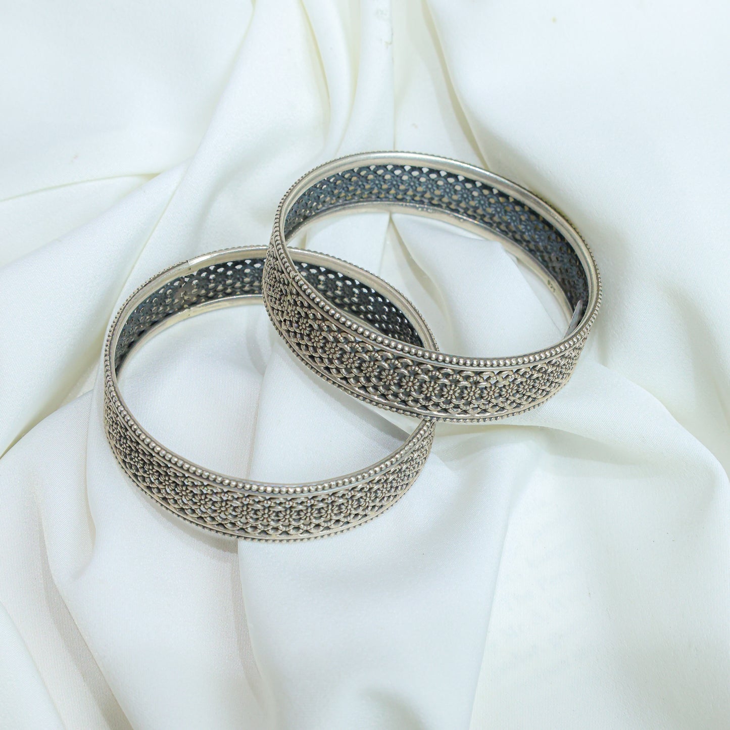 925 Silver Bangles| Ditya Fine Silver Jali Work Bangles( Single Pieces)