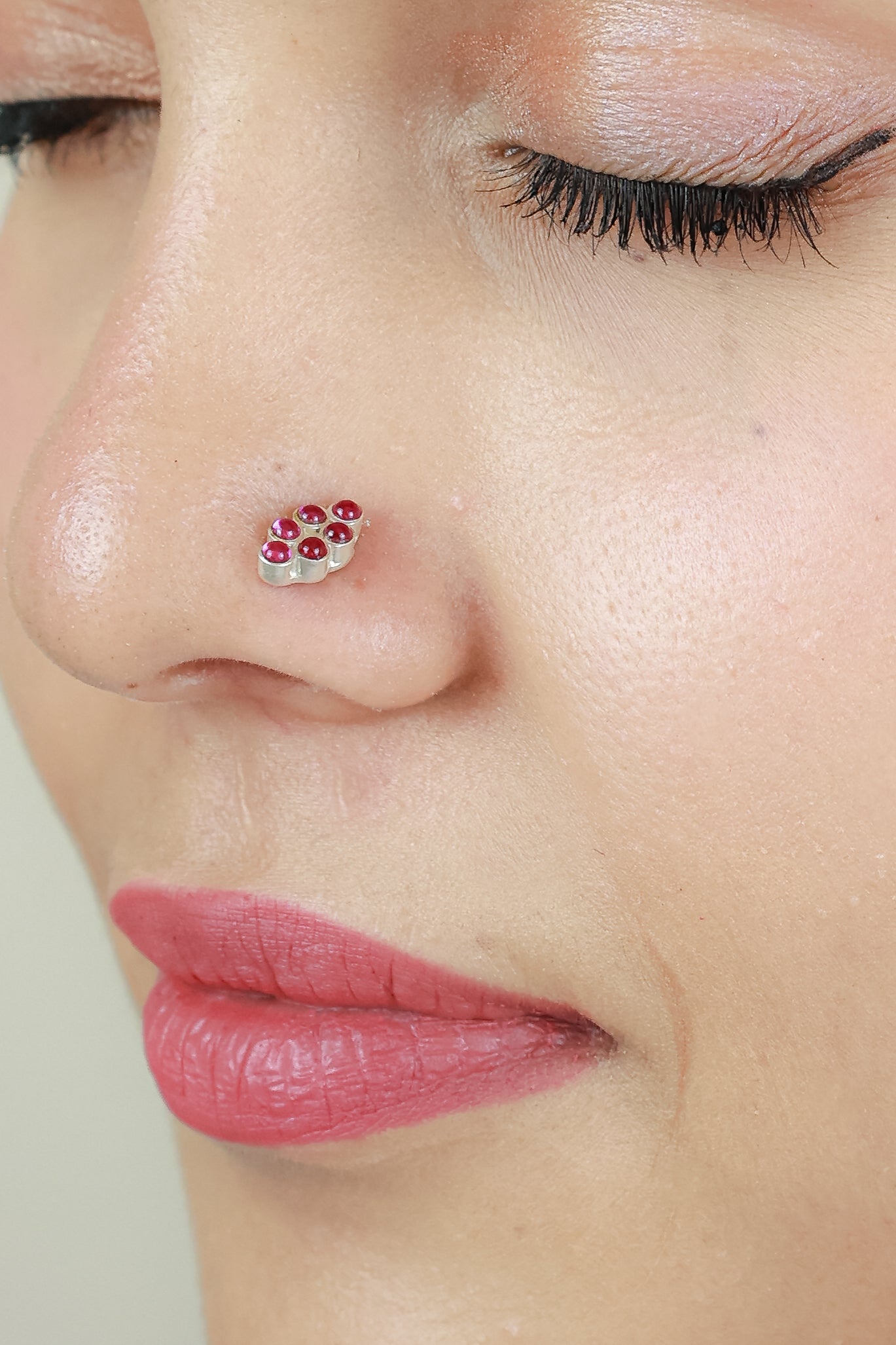 925 Silver Nosepin| Nazakat Ruby Oval Silver Nosepin