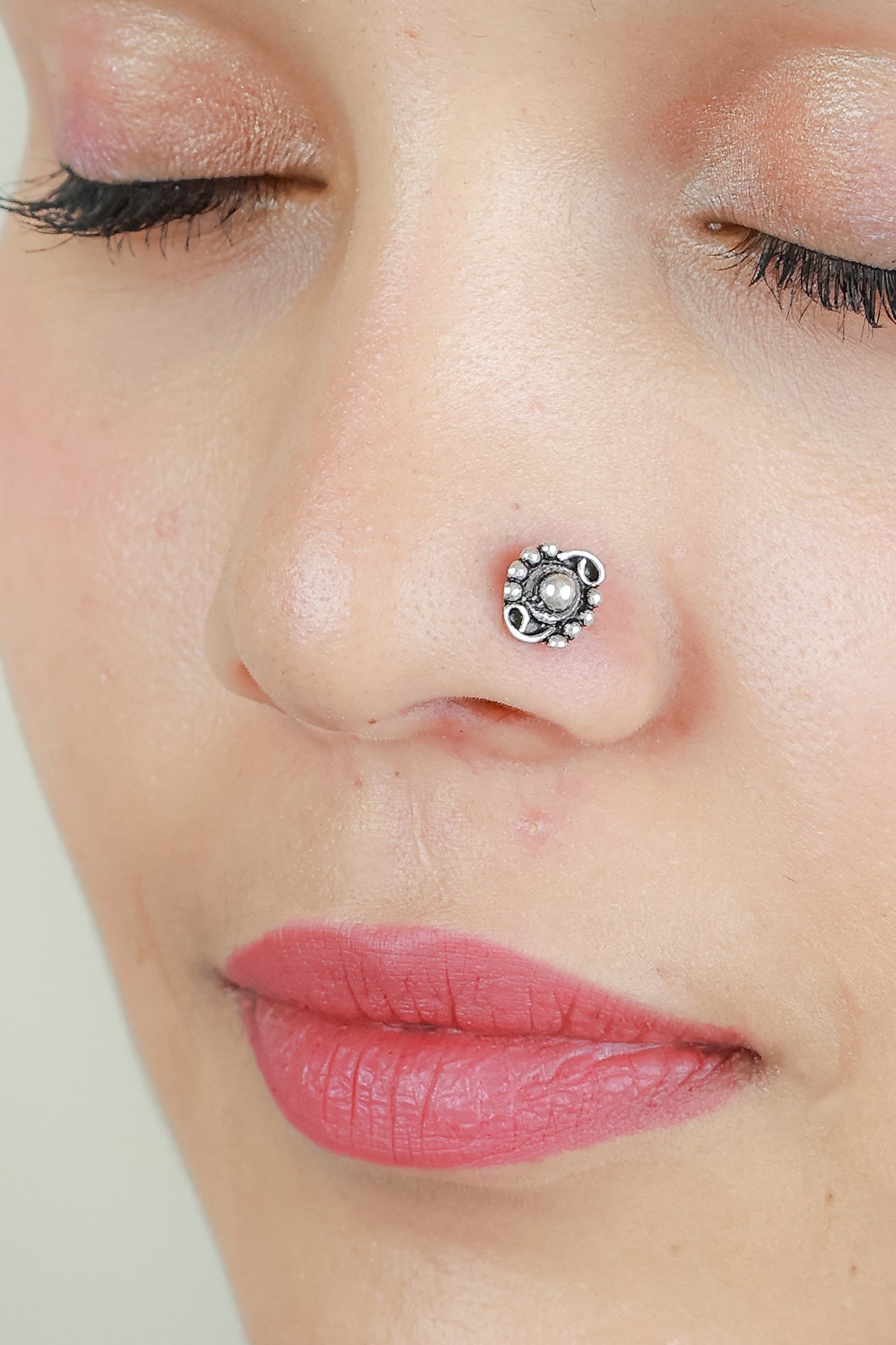 925 Silver Nosepin| Nazakat Tribal Kohar Dot Silver Nosepin