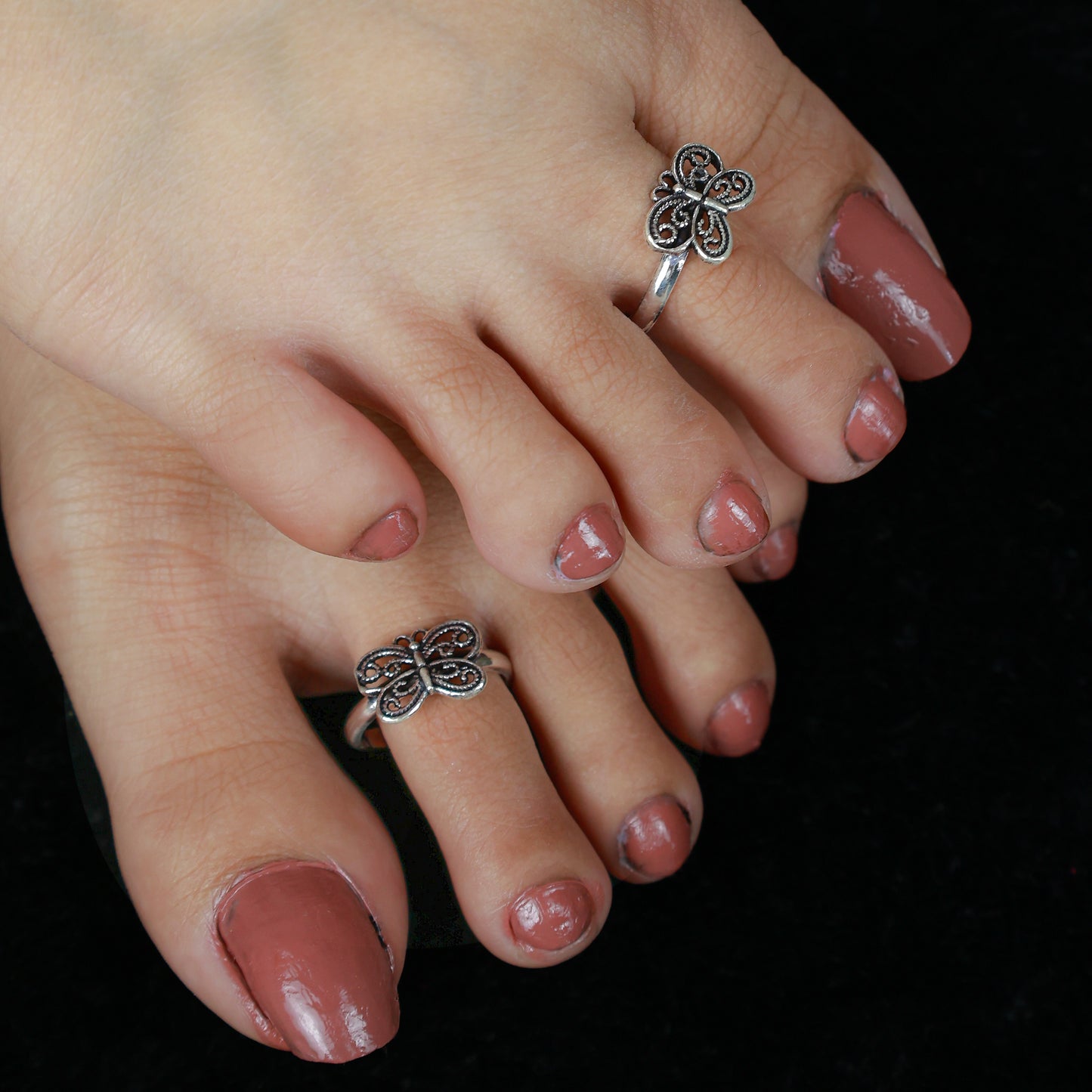 Tridha Butterfly Motif Silver Toe-Rings( Pair)