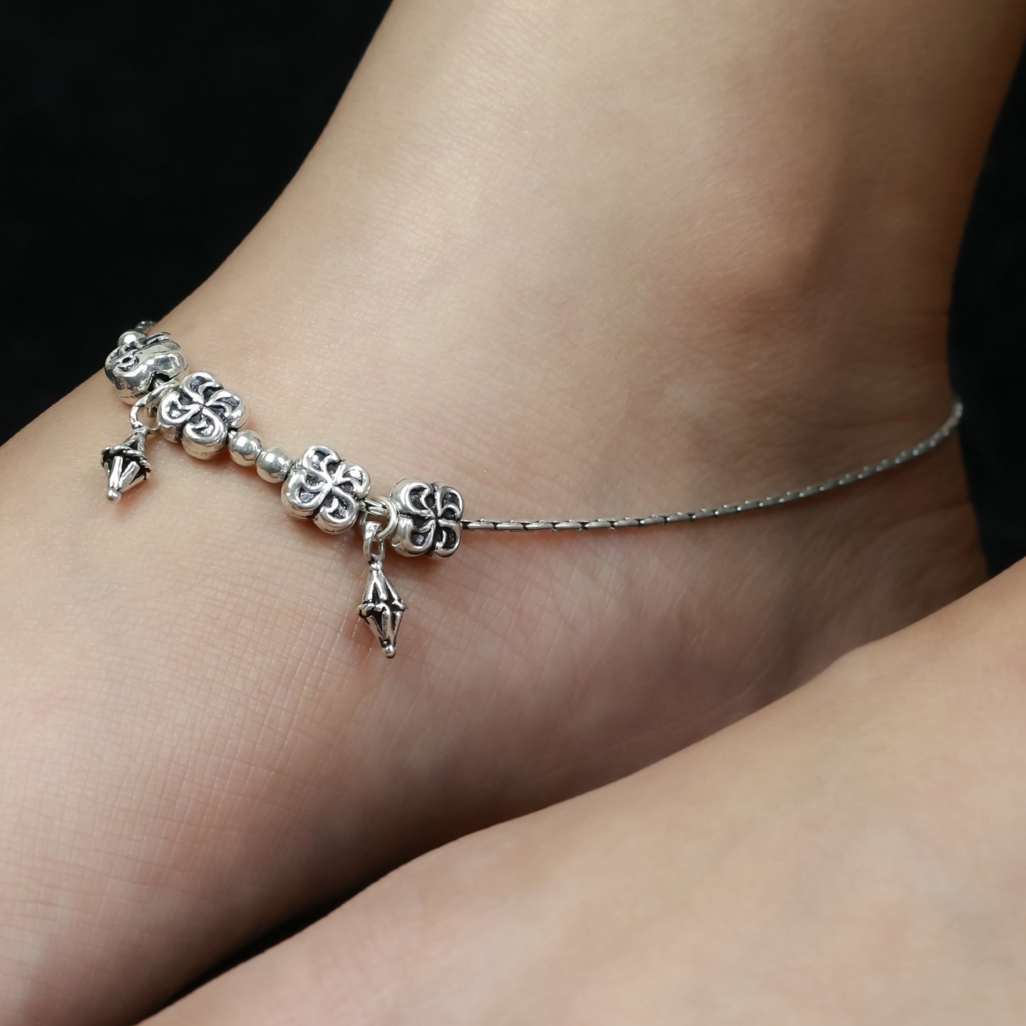 925 Silver Anklet| Nazakat Floral Ghungroo Silver Anklet