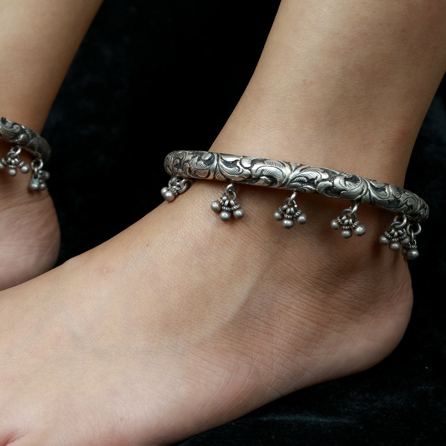925 Silver Anklet| Noor Chitai Phool Pati With Ghungru Kada Anklet( Single Piece)