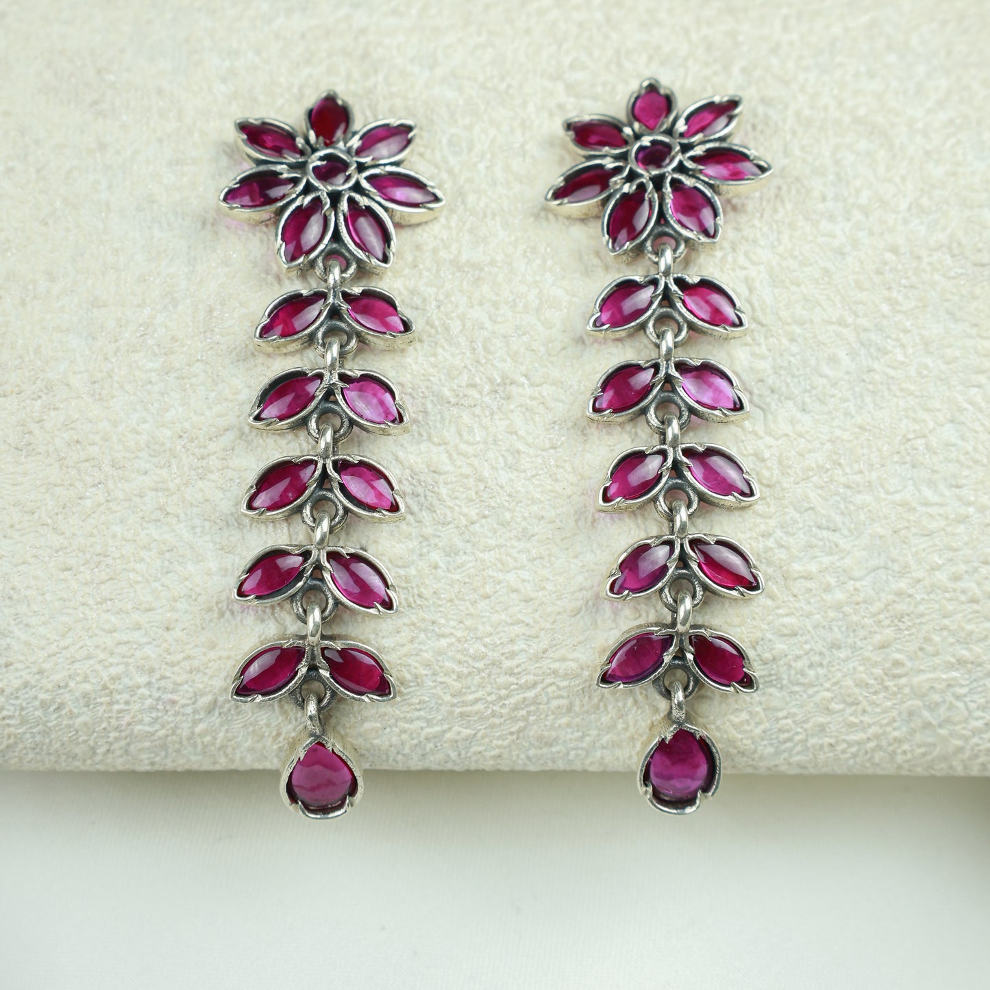Ayushi Semiprecious Delicate Ruby Phool Pati & Petals Silver Necklace With Earrings