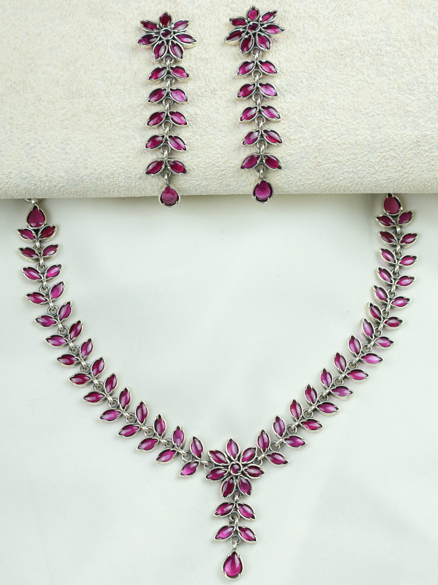 Ayushi Semiprecious Delicate Ruby Phool Pati & Petals Silver Necklace With Earrings