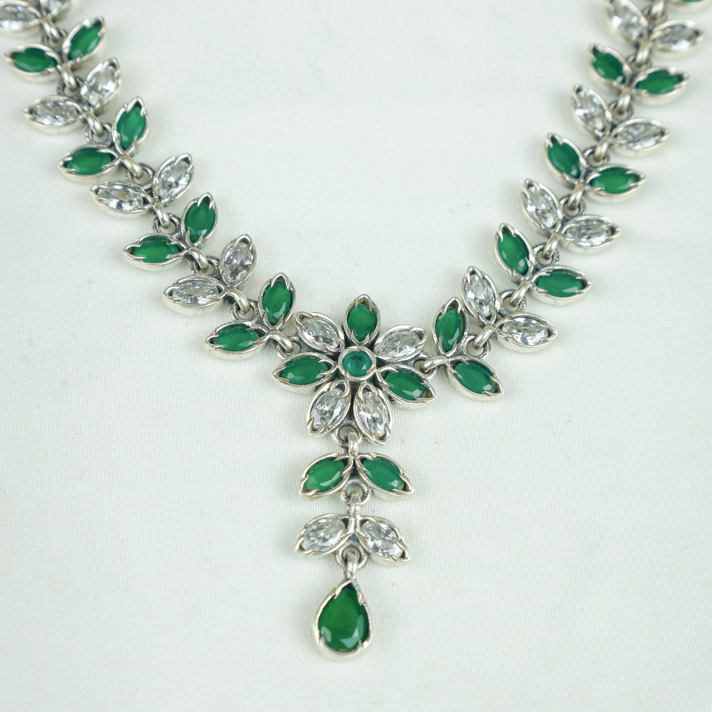 Ayushi Semiprecious Delicate Emerald & Zircon Flower And Petals Silver Necklace Set With Earrings