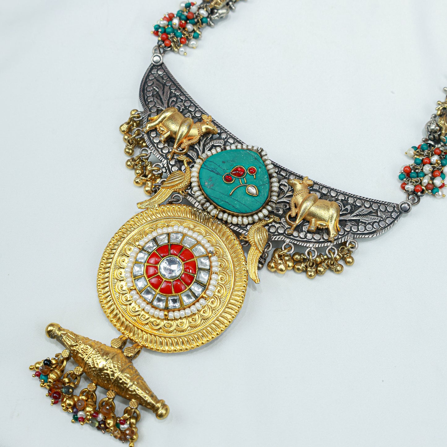 Anokhi Dual Tone Cow Motif And Kundan 925 Silver Necklace