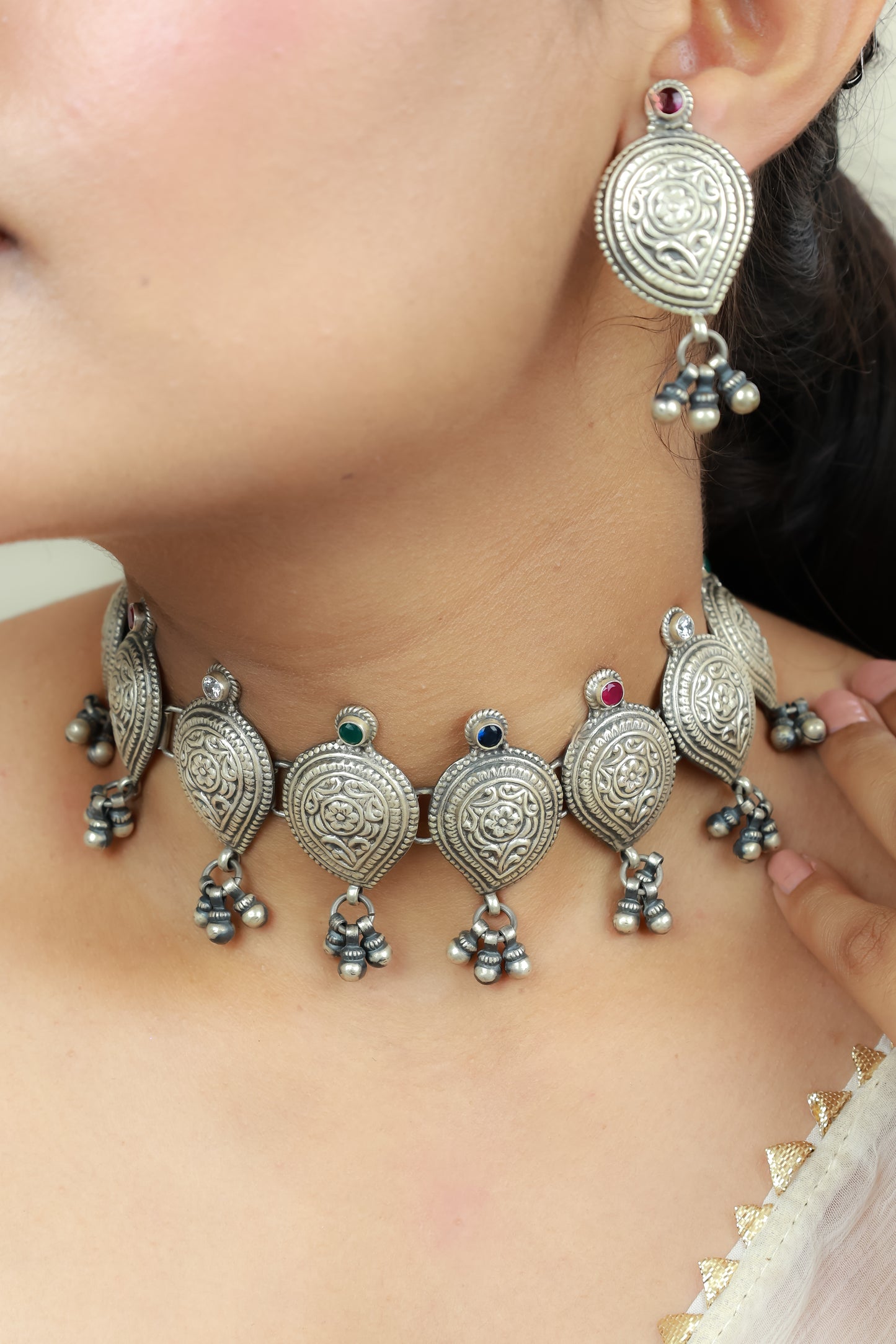Peshwa Teardrop Ruby Choker Silver Necklace Set With Earrings