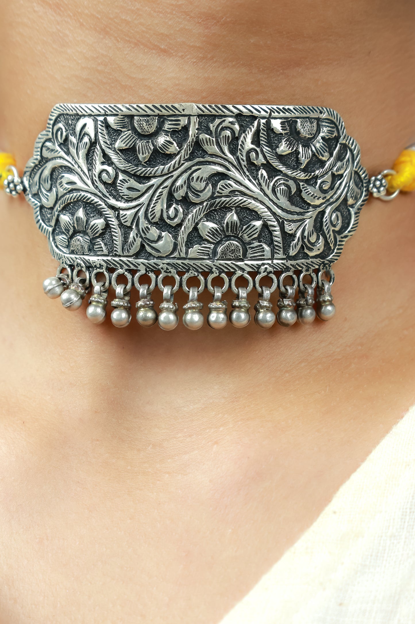 Noor Floral 925 Silver Choker Necklace With Yellow Dori