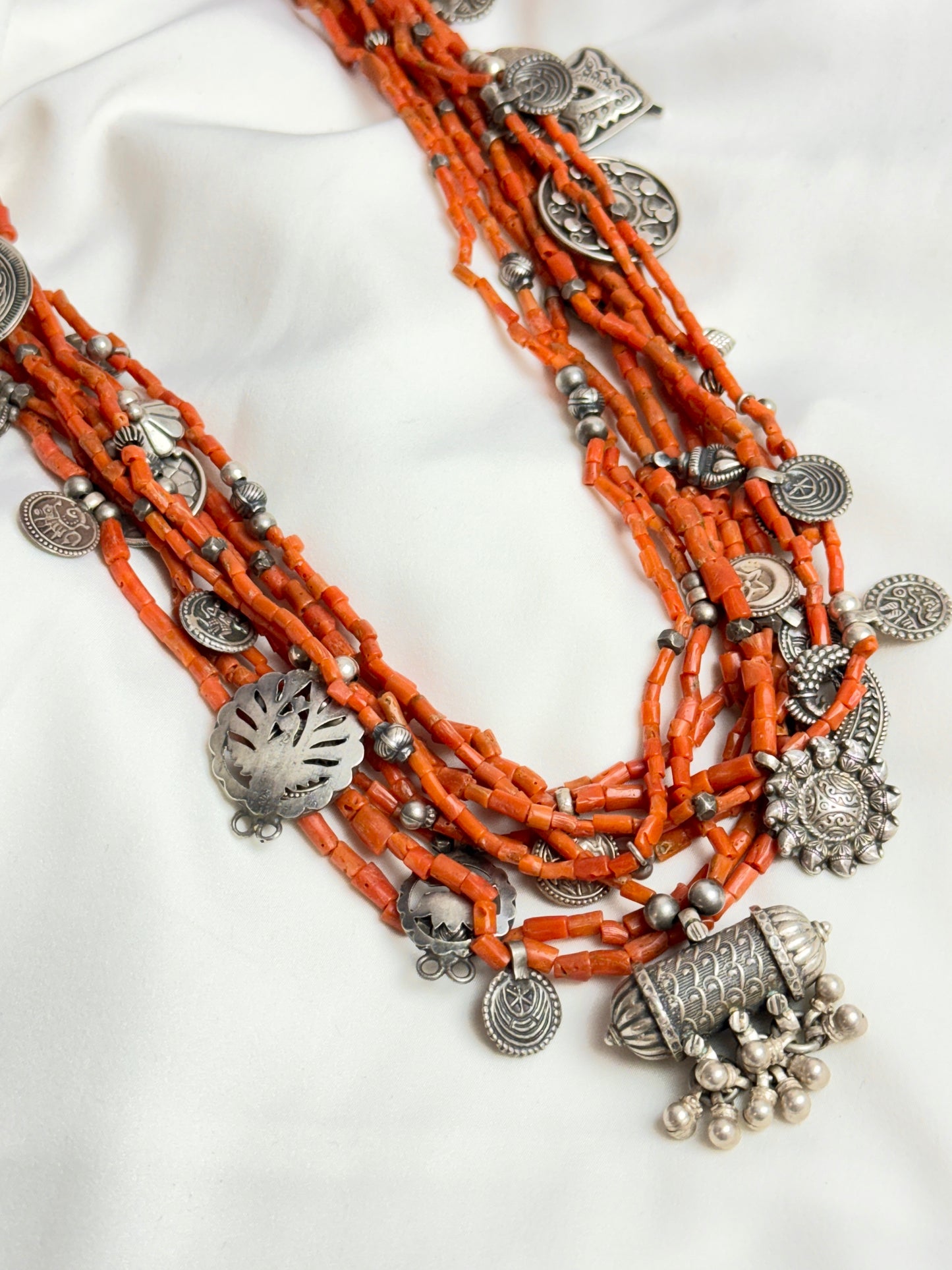 Anokhi Coral Multilayer Silver Necklace With Silver Charms