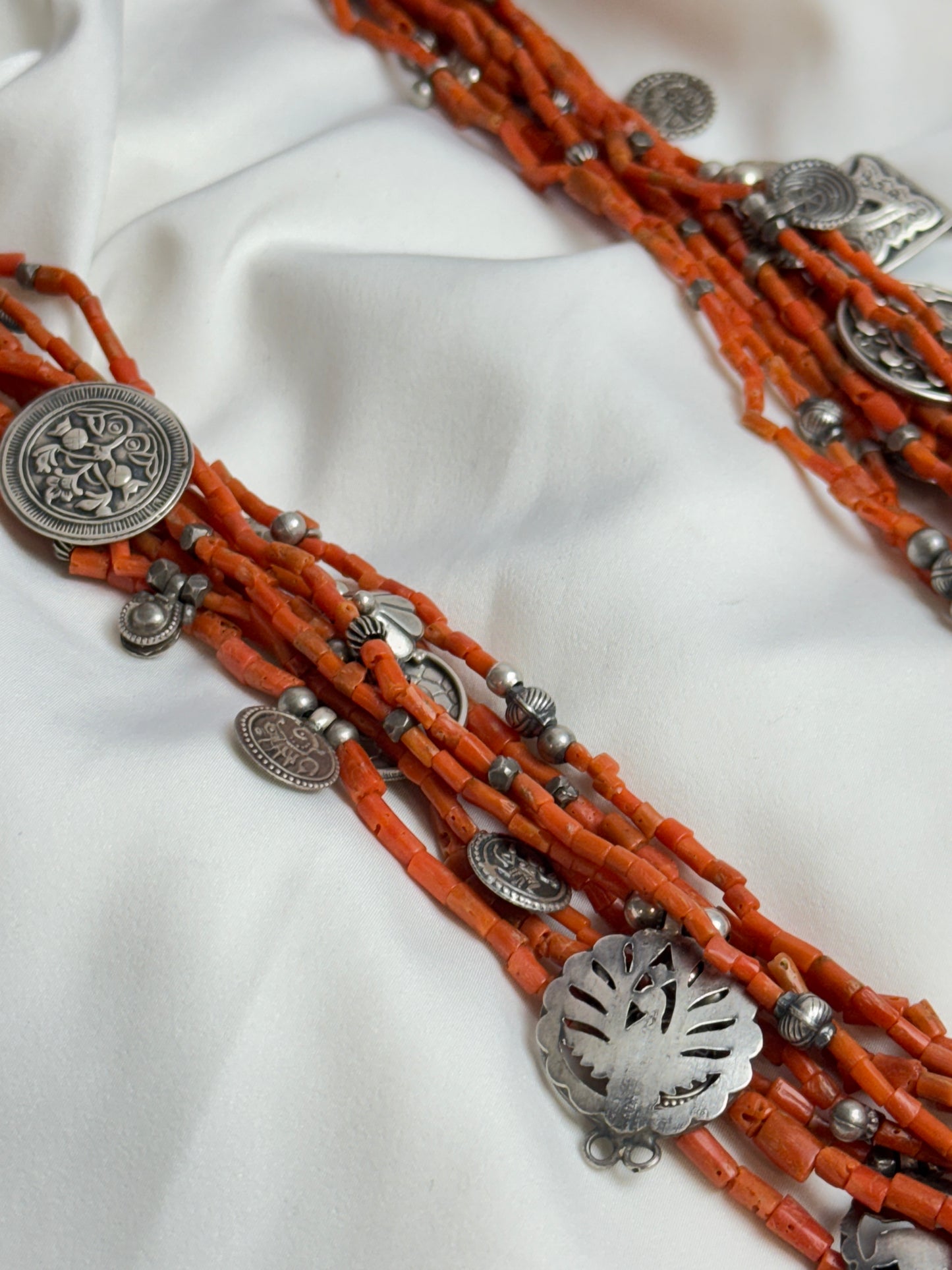 Anokhi Coral Multilayer Silver Necklace With Silver Charms