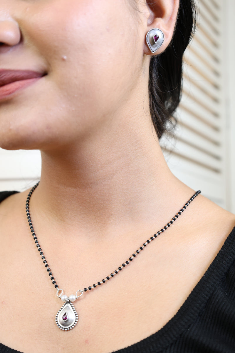 Maharastrian Paisley Mangalsutra