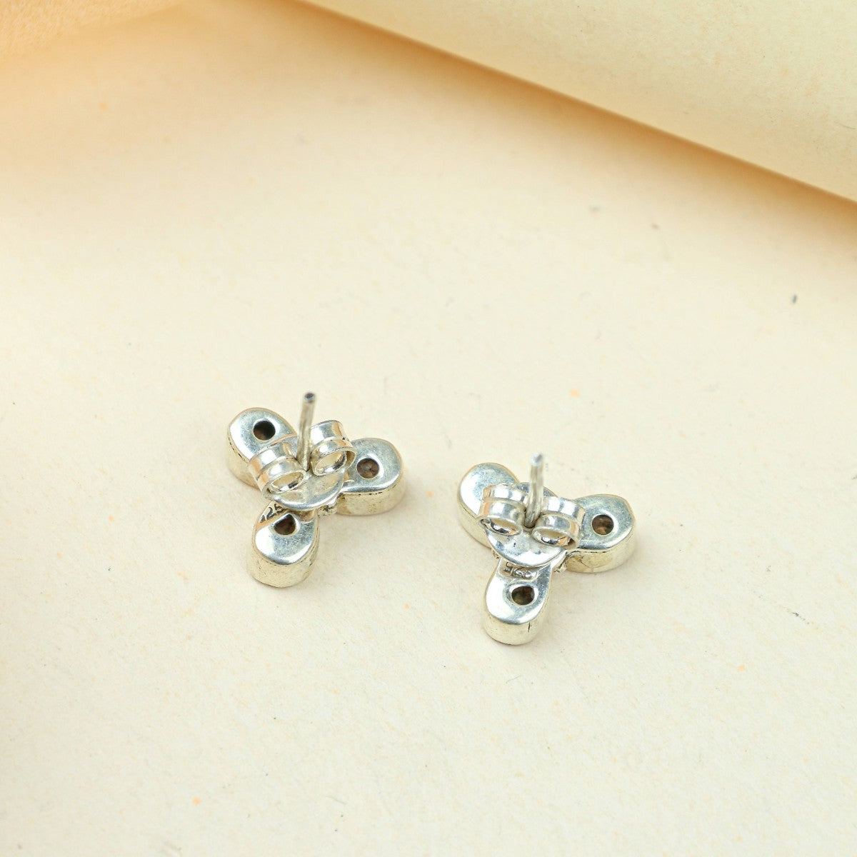 Ayushi Clover Stud Earrings | 925 silver