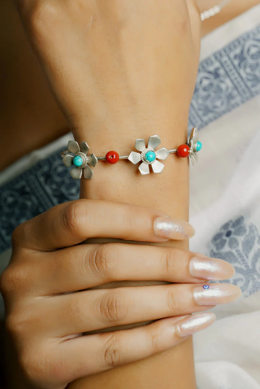 925 Silver Bracelet| Anokhi Silver Turquoise Coral Stone Bracelet
