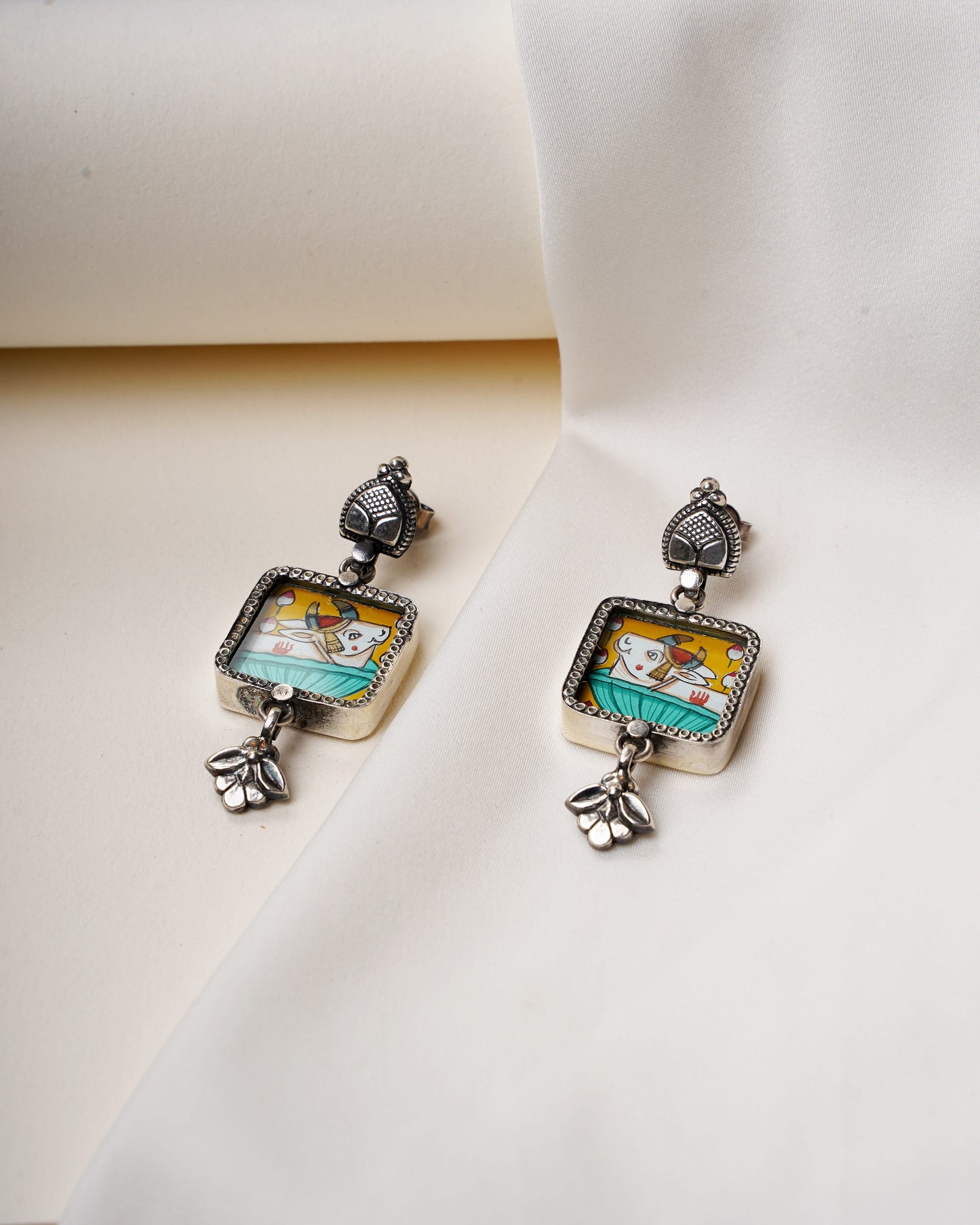 925 Silver Earrings| Kamdhenu Hasthkala Silver Earrings