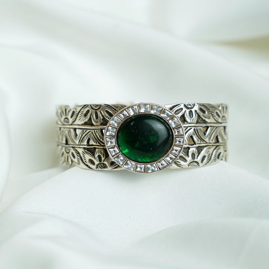 925 Silver Bangle| Anokhi Emerald Fusion Silver Openable Cuff