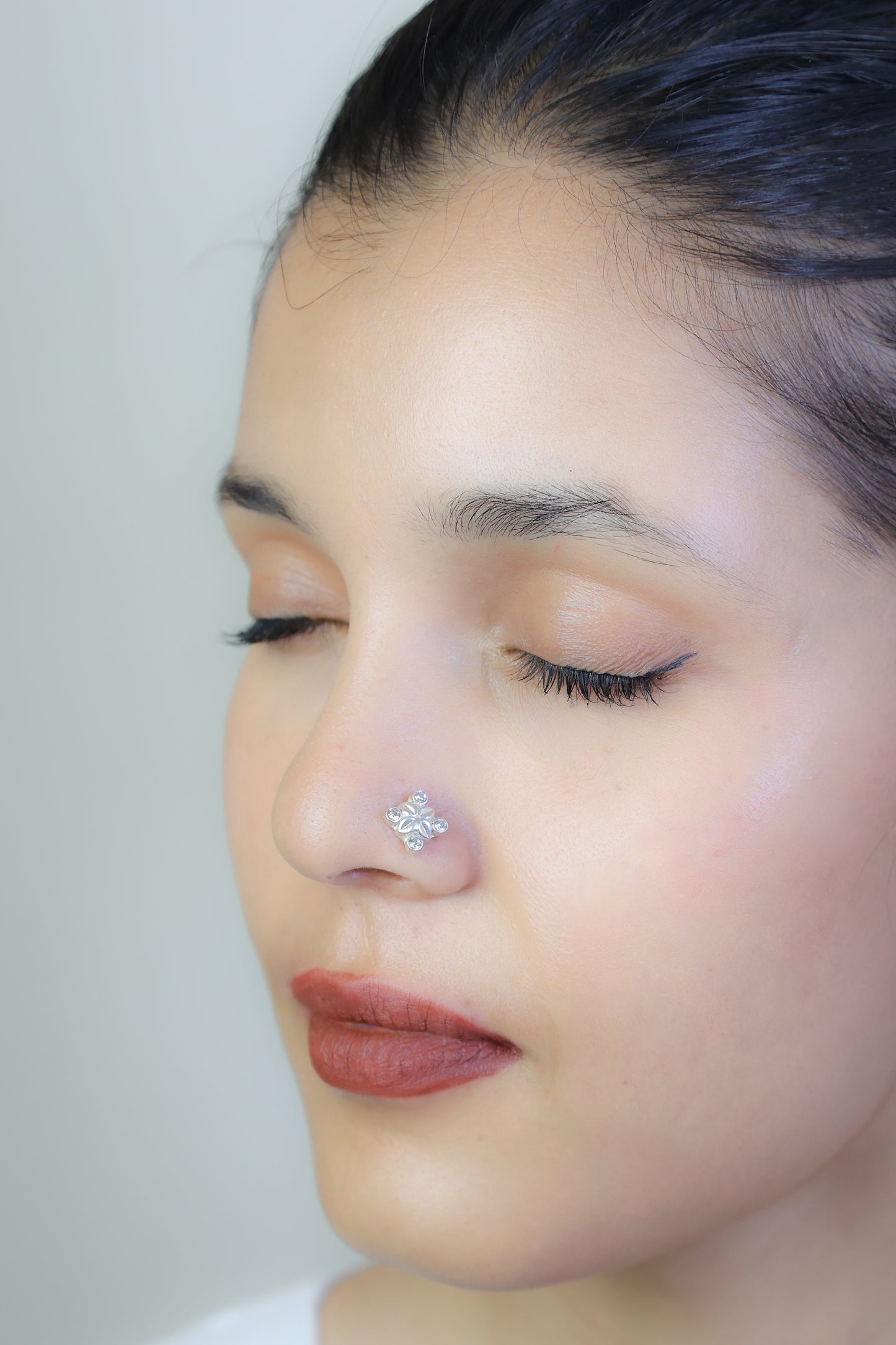 925 Silver Nosepin| Nazakat Elegant Zircon Floral Nosepin( Wire)
