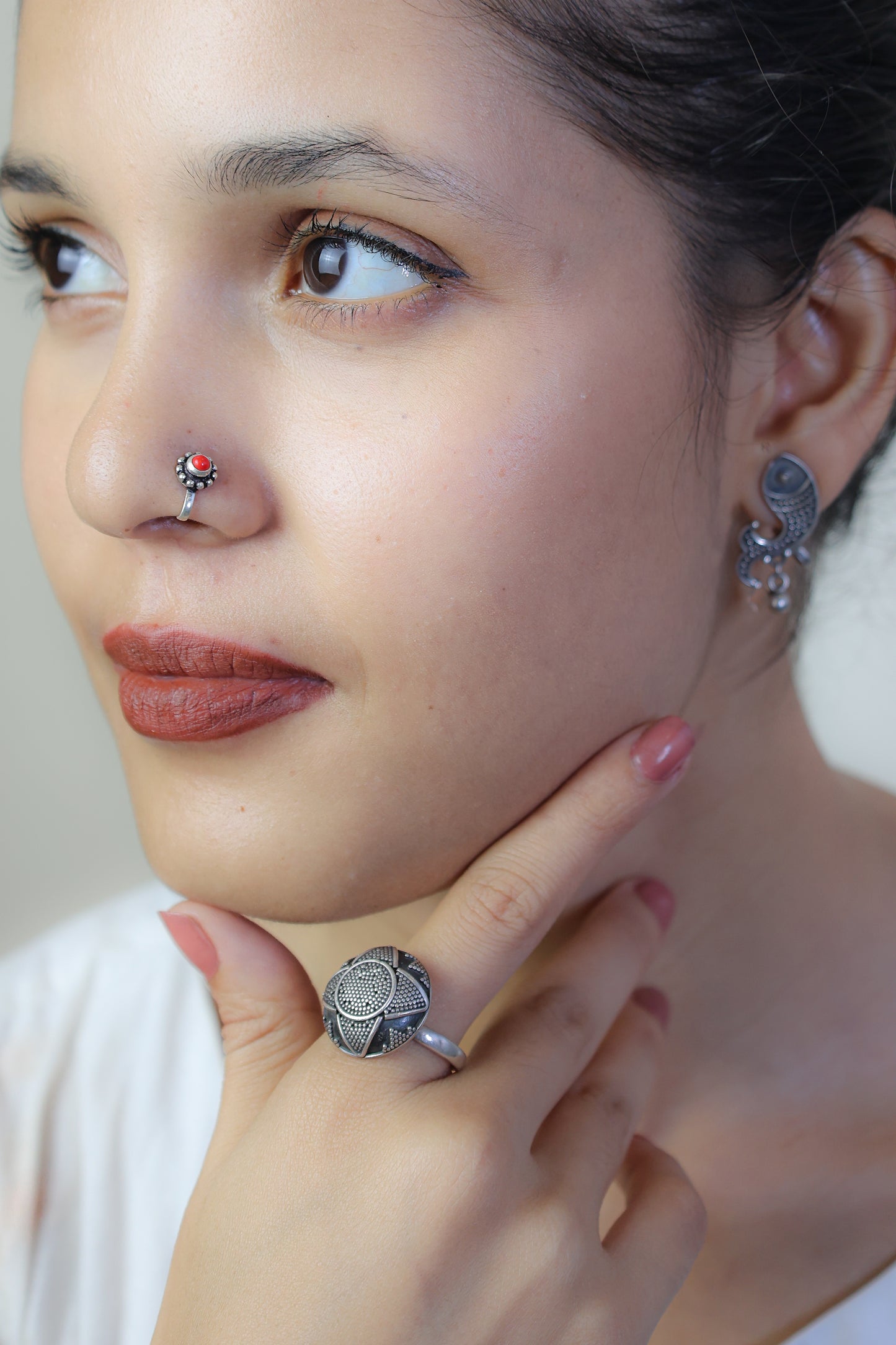 925 Silver Nosepin| Nazakat Coral Round Silver Nosepin( Clip-on)