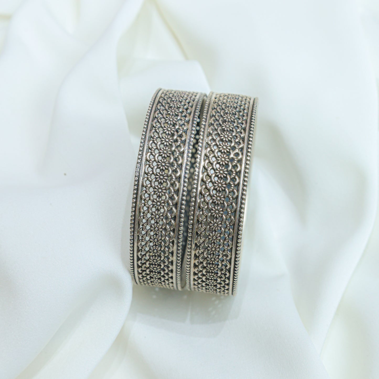 925 Silver Bangles| Ditya Fine Silver Jali Work Bangles( Single Pieces)
