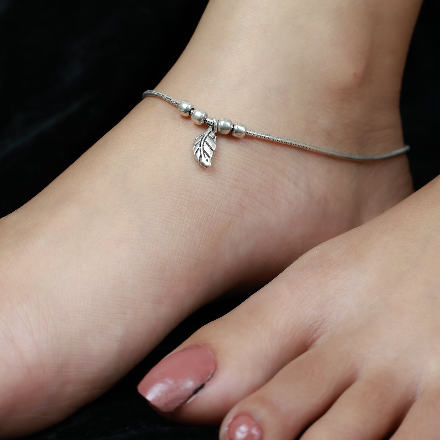 925 Silver Anklet| Nazakat Leaflet Grace Silver Anklet