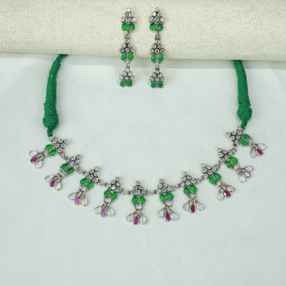 Ayushi Polki Floral Silver Choker Set With Earrings