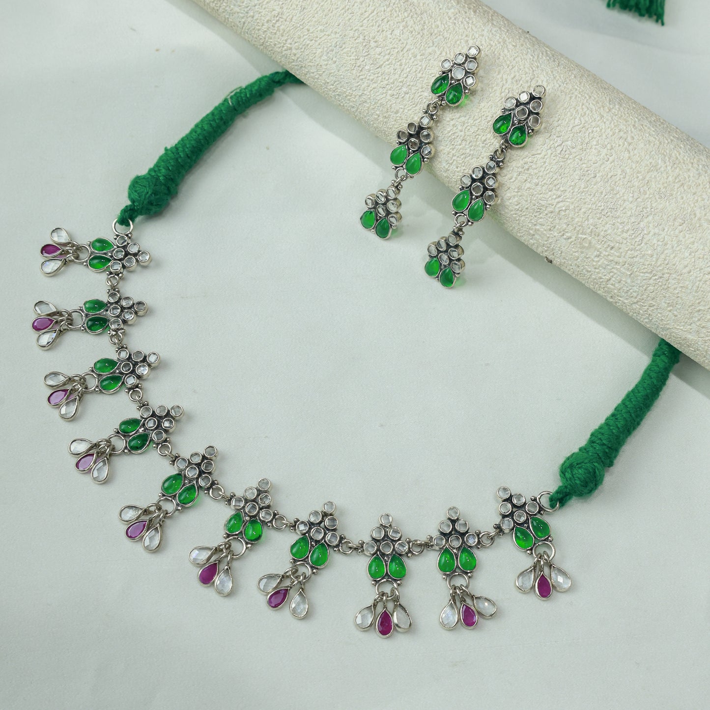 Ayushi Polki Floral Silver Choker Set With Earrings