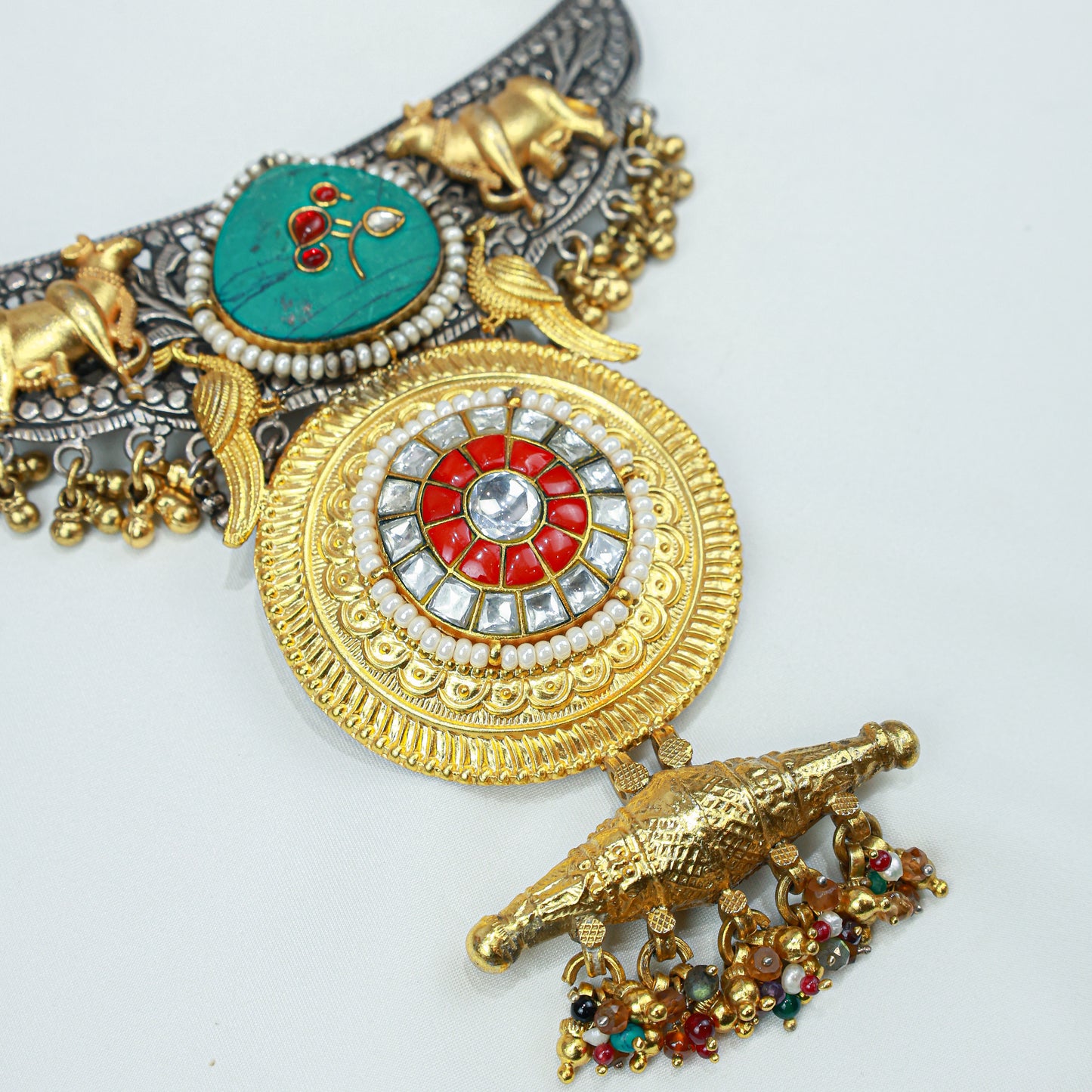 Anokhi Dual Tone Cow Motif And Kundan 925 Silver Necklace