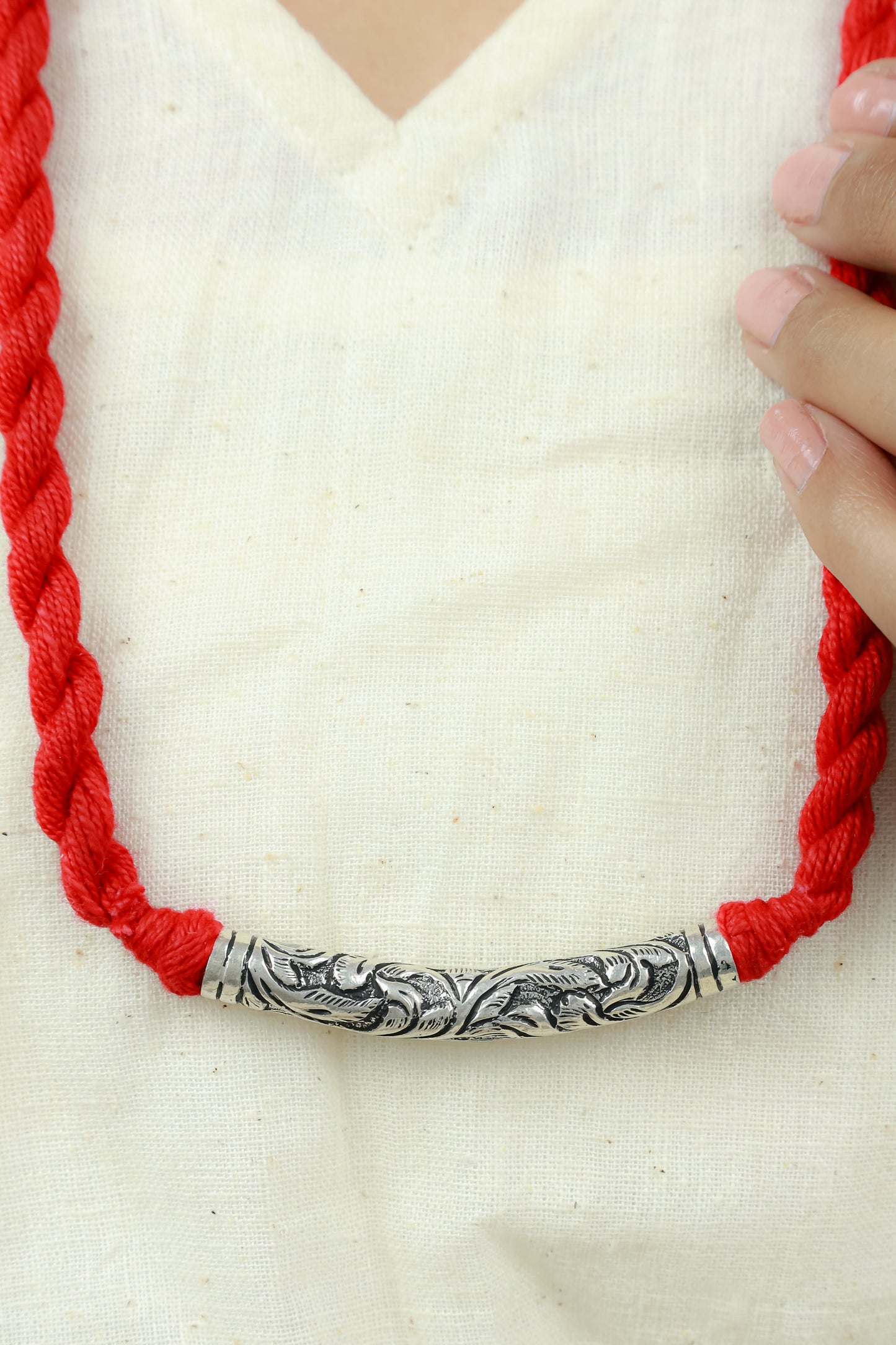 Noor Tribal Chitai Tube 925 Silver Necklace With Red Dori