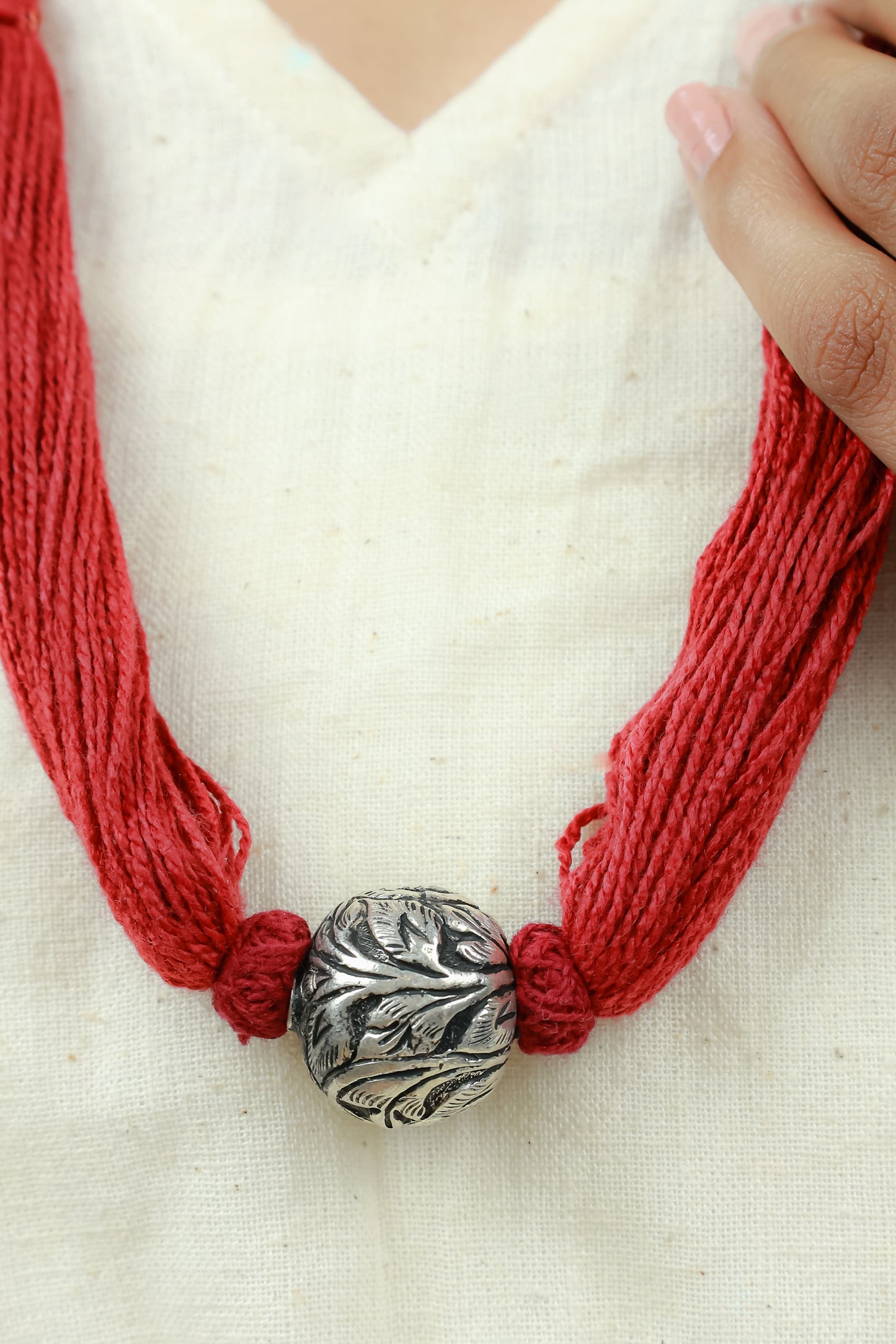 Noor Single Chitai Ball 925 Silver Necklace With Red Dori