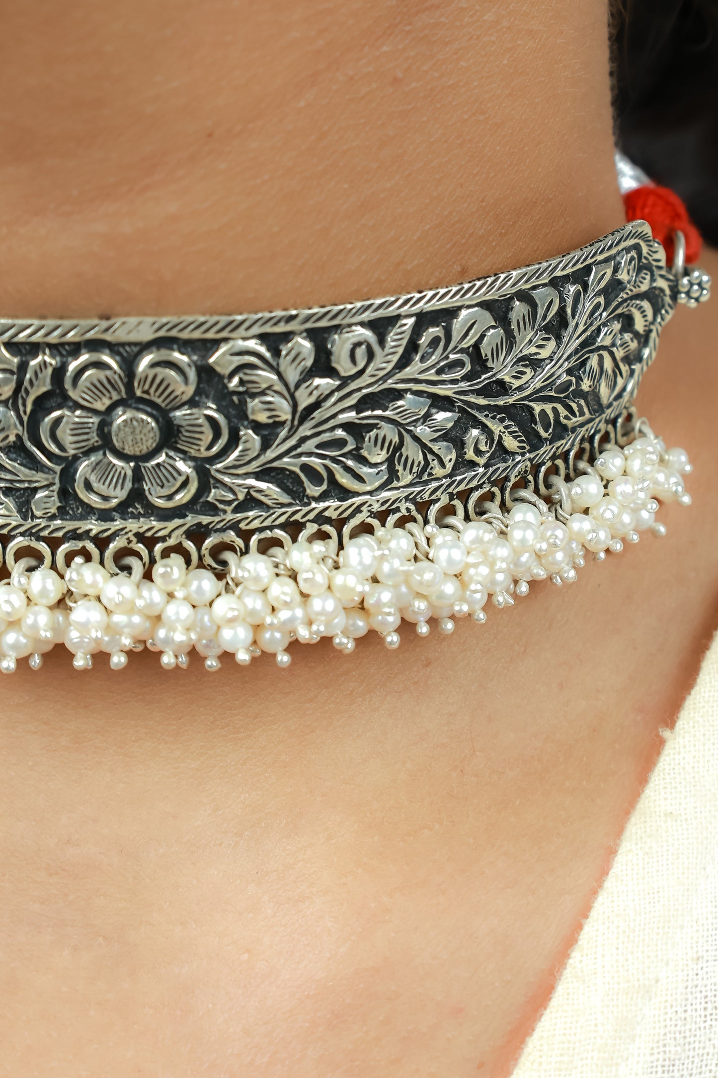 Noor Phool Pati Chitai 925 Choker Necklace With Pearls & Red Dori