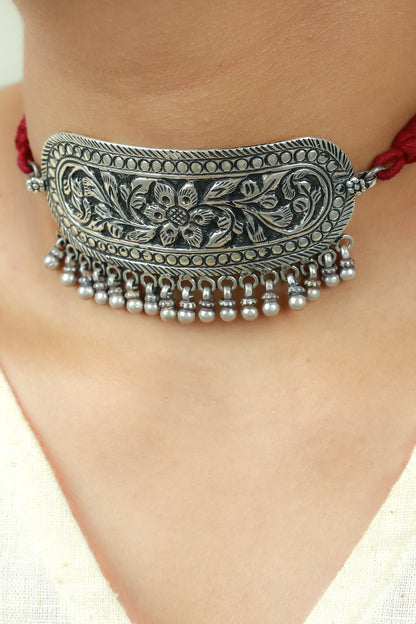 Noor Curved Rectangular 925 Silver Choker Necklace With Maroon Dori
