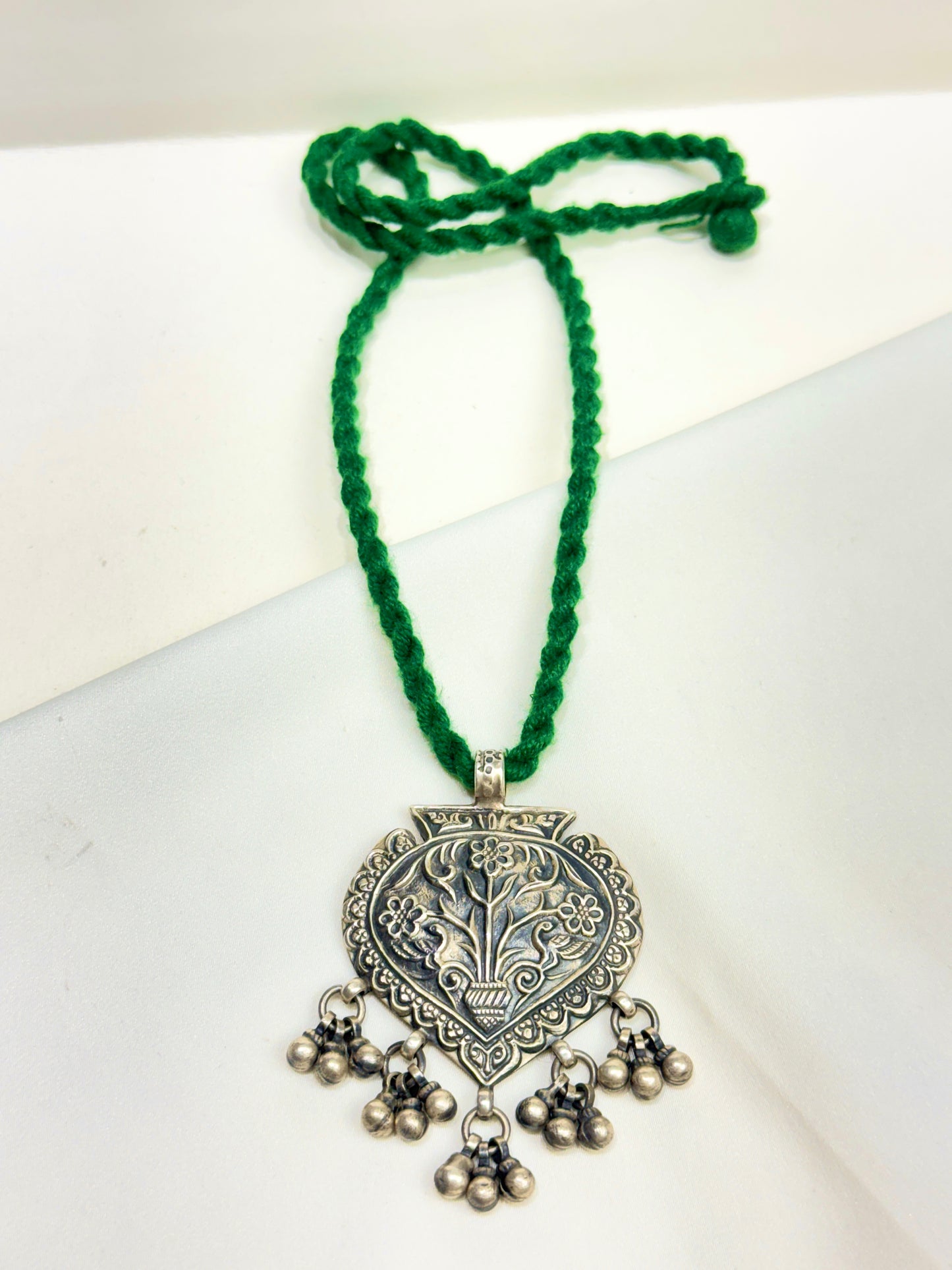 925 Silver Necklace|Tridha Phool Paan Shaped Silver Pendant With Ghungroo