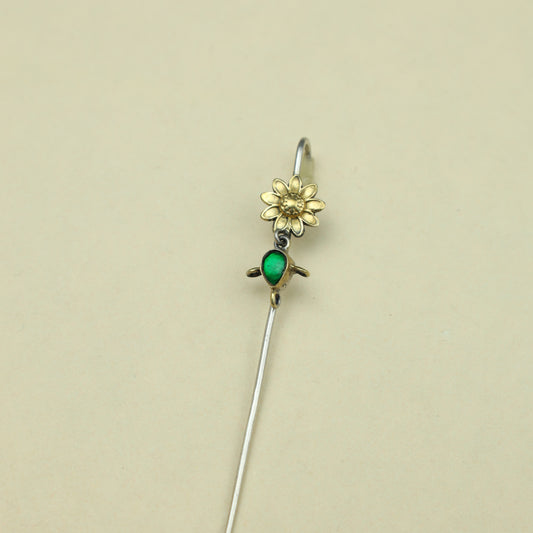 Anokhi Fusion Sunflower With Emerald Hanging Ear Pin