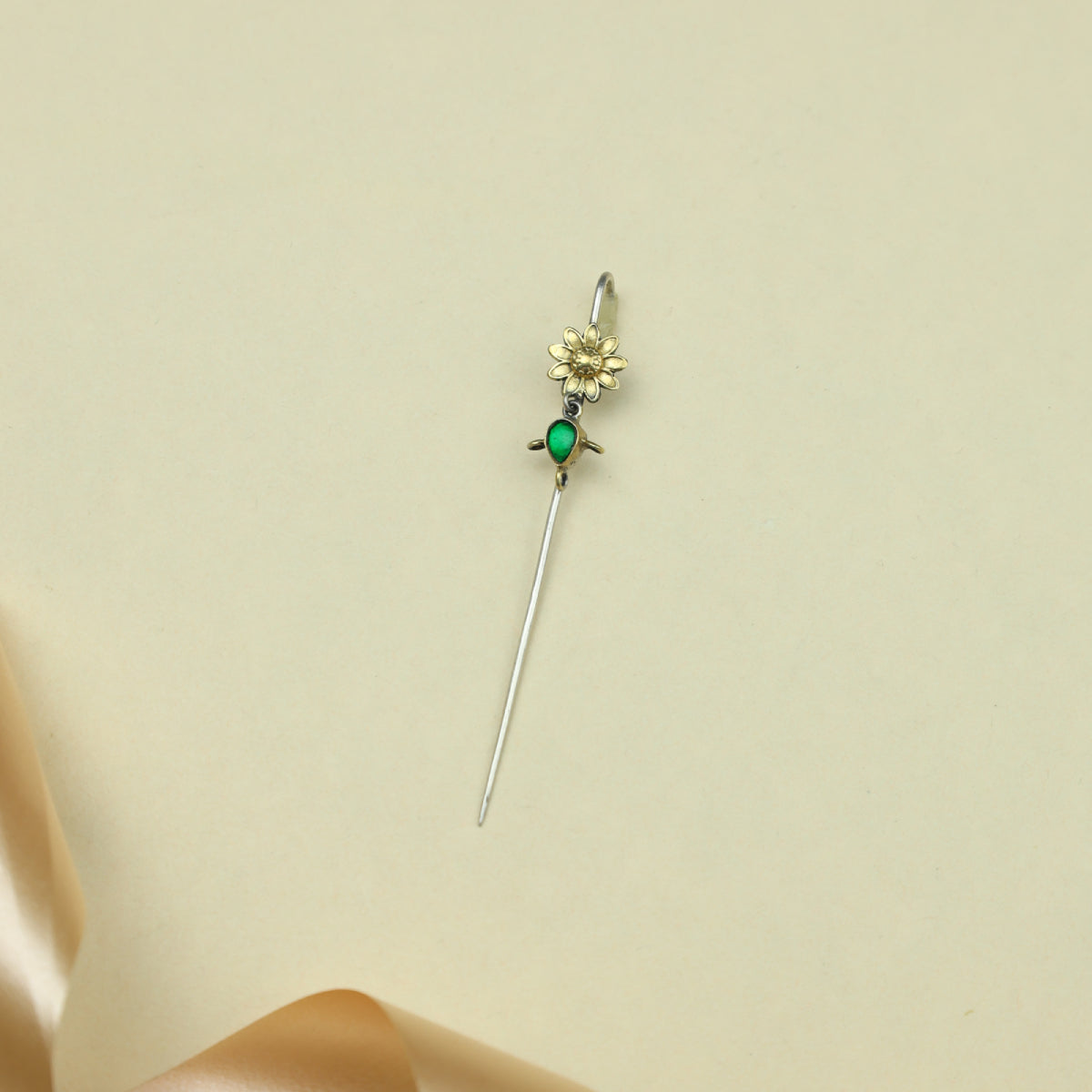 Anokhi Fusion Sunflower With Emerald Hanging Ear Pin