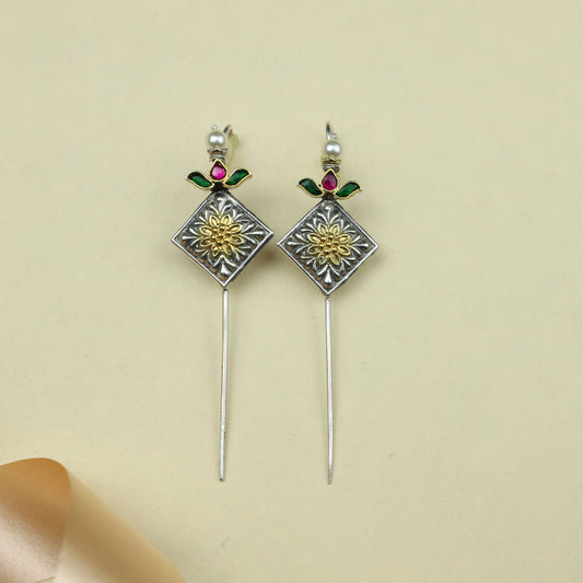 Anokhi Fusion Squar Motif in Flower Desgin Ear Pin