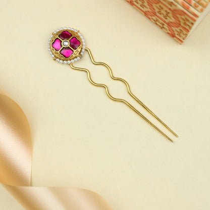 Anokhi Fusion Gold Polished Hairpin With Pearls Work