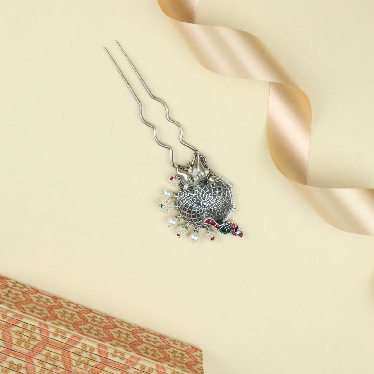Anokhi Fusion Bird And Nandi Motif Hairpin