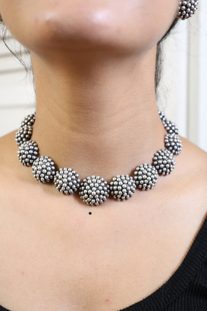 Tridha Silver Kolhapuri Necklace Set