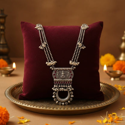 Tribal Tales Moh all Chain Pendant Necklace