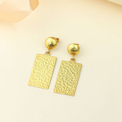 Anokhi Hammered Textured Drop Earrings – Gold Tone