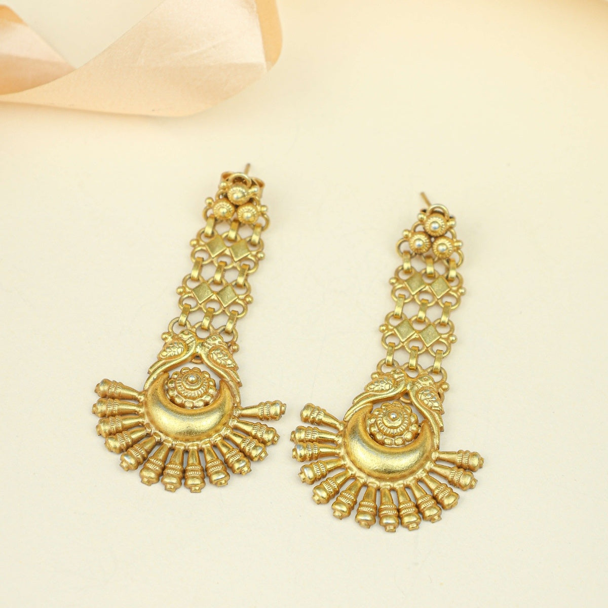 Anokhi Nupur Chandbali Earrings – Gold Tone