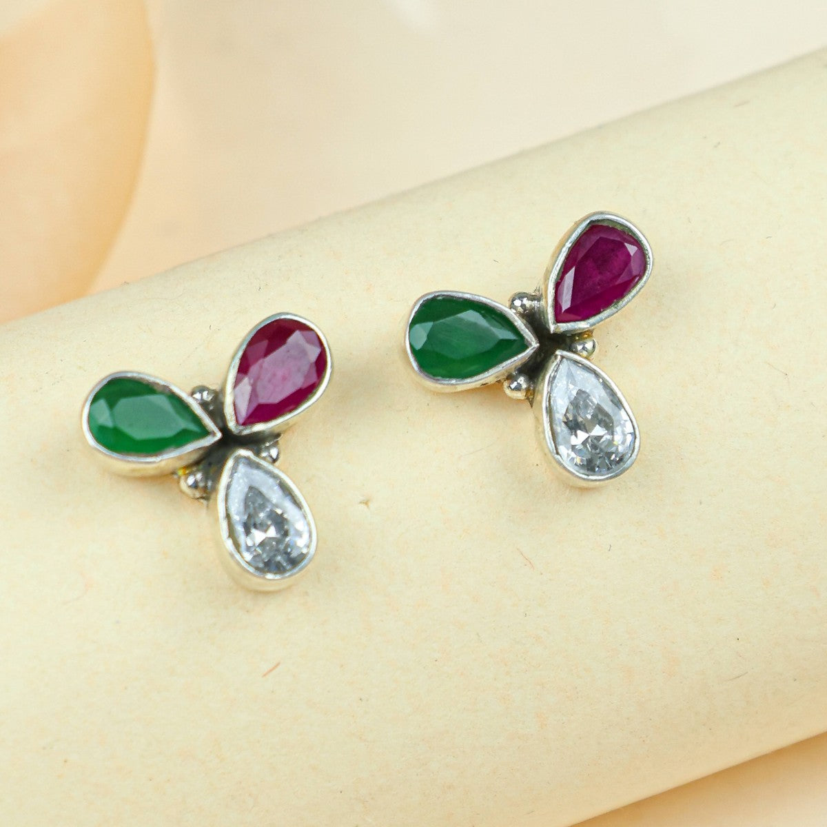 Ayushi Clover Stud Earrings | 925 silver